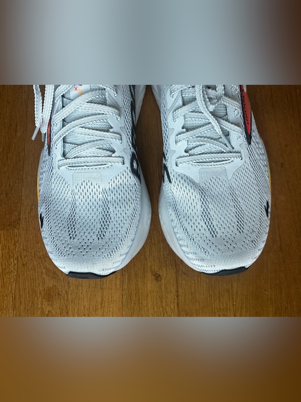 Brooks Hyperion Max 2 - Size US 10/EU 42/UK 8 - Picture 7 of 8